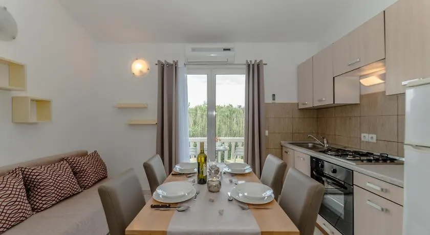Holiday Apartment In Privlaka With Sea View, Balcony, Air Conditioning, W-Lan 667-2