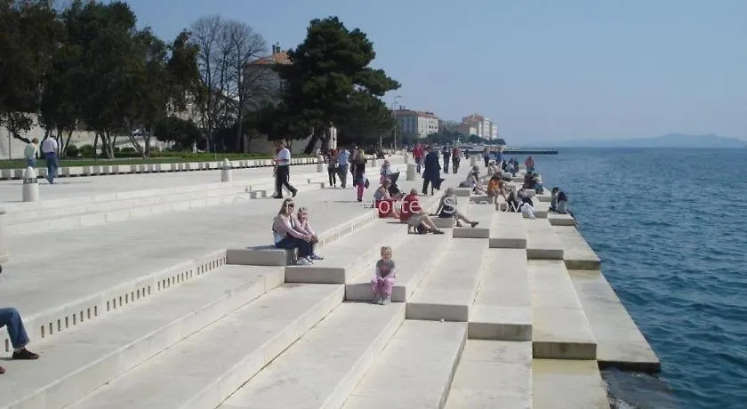 Holiday Apartment In Privlaka With Sea View, Balcony, Air Conditioning, W-Lan 667-2 0*, Privlaka (Zadar)